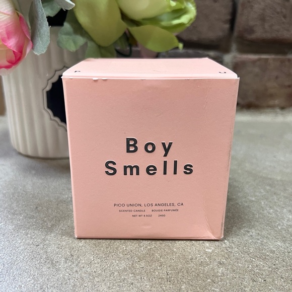 NEW Boy Smells Kush 8.5 oz Candle In Box - Picture 1 of 5